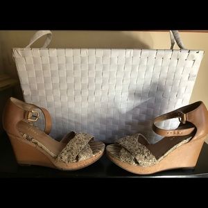 Cole Haan Nike Air Sandles.